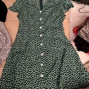 Green Ditsy & Flowy Shein dress